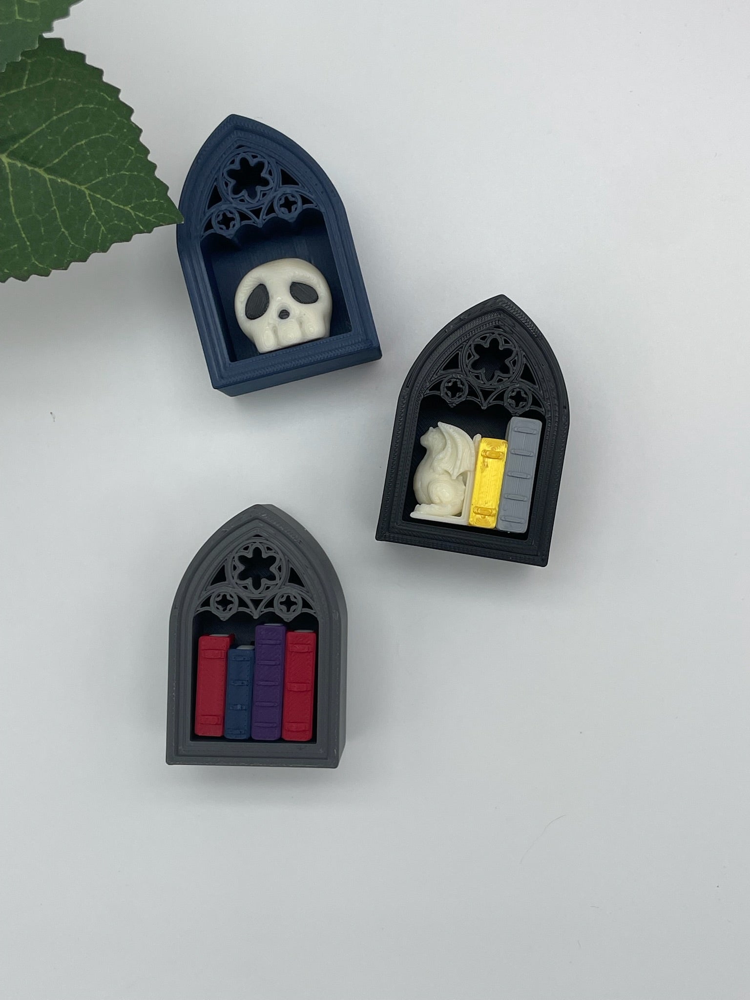 Gothic Bookshelf Clicker Decorative
