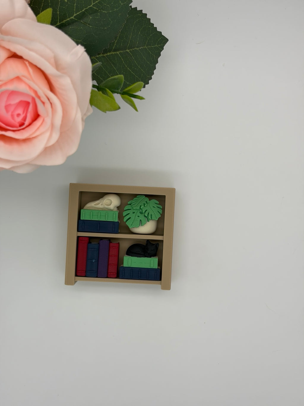 Bookshelf Square Clicker