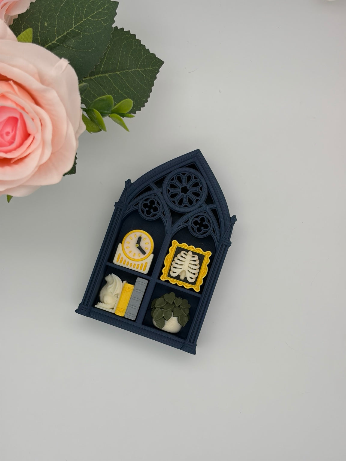 Gothic Bookshelf 4 Clickers