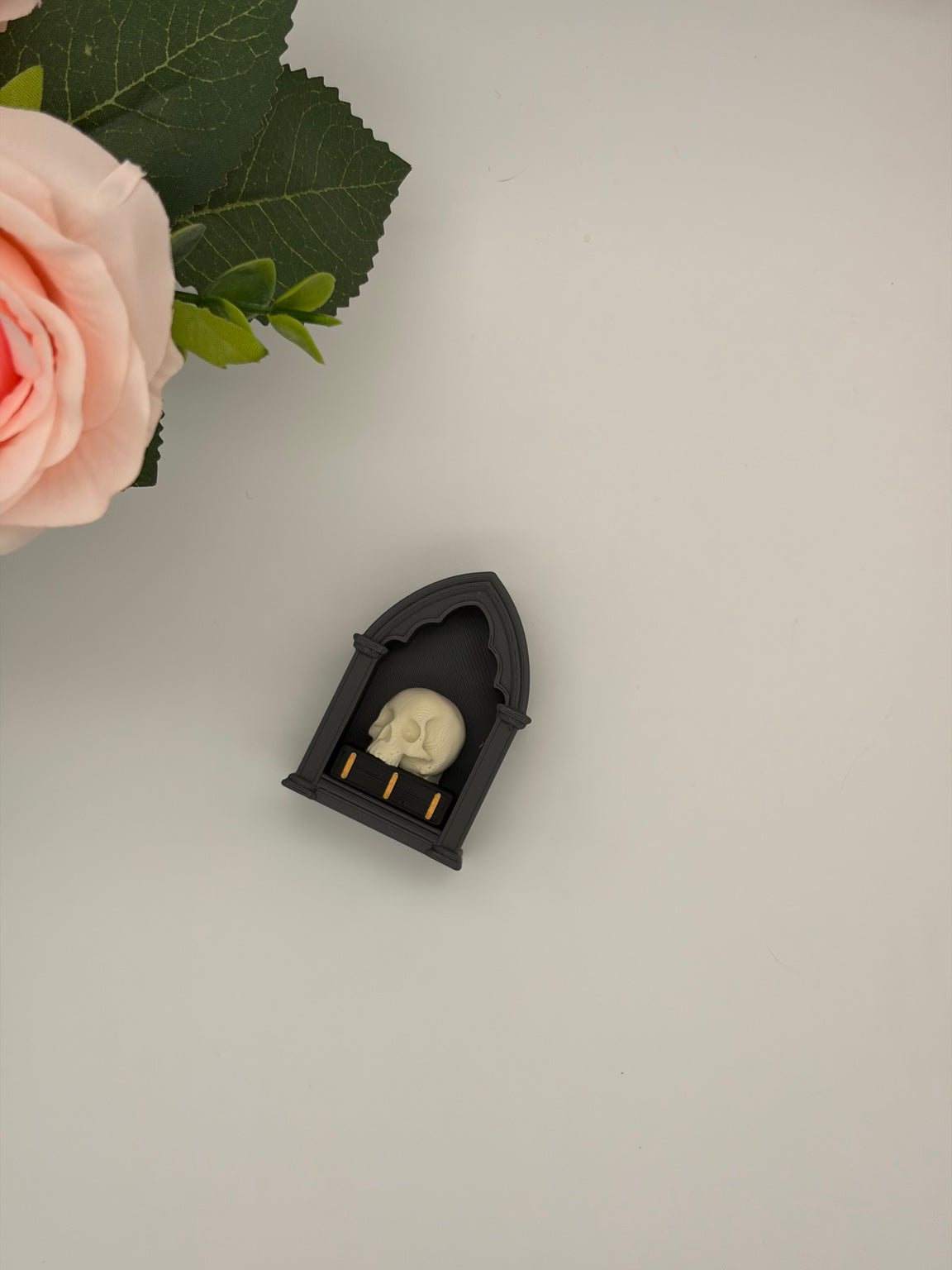 Gothic Bookshelf Clicker Arched