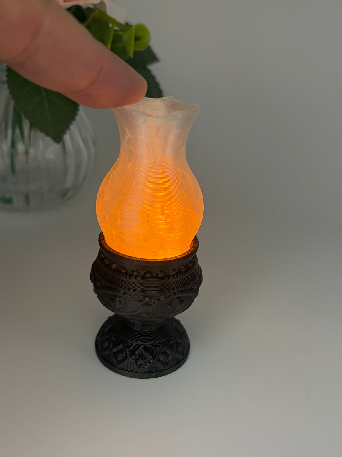 Vintage Oil Lamp Light-Up Clicker