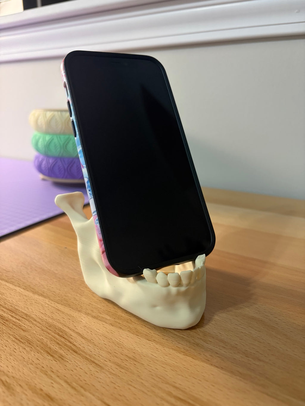 Phone Stand Jaw Bone