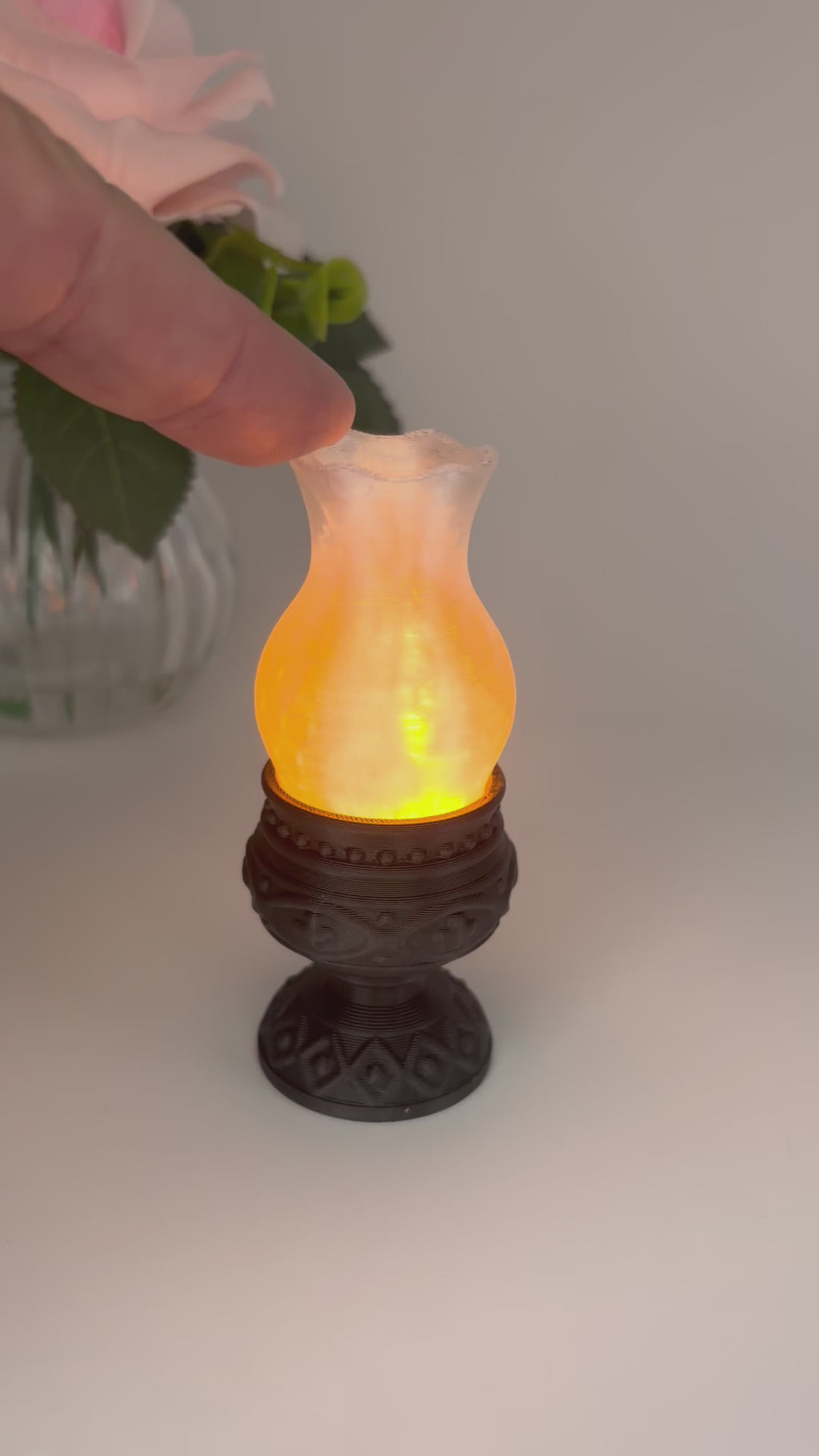 Vintage Oil Lamp Light-Up Clicker
