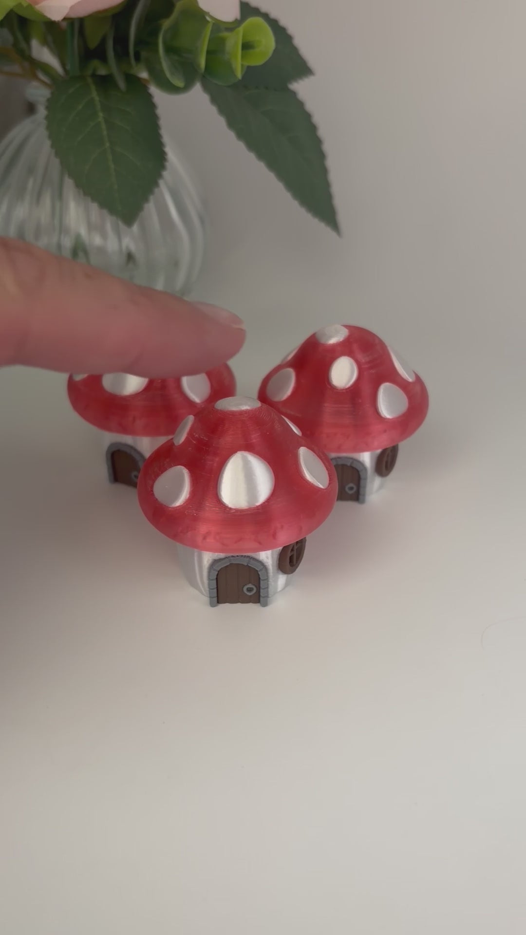 Mushroom House Light-Up Clicker Fidget